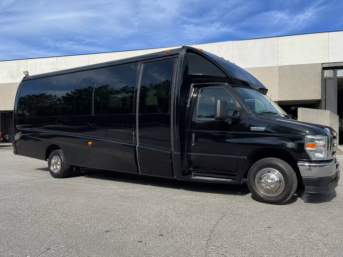 18 passenger minibus